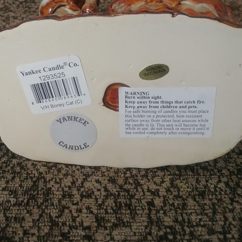 Yankee Candle Boney Bunch Cat - Picture 5 of 5